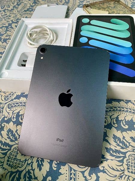 iPad Mini 6 Complete Box 8