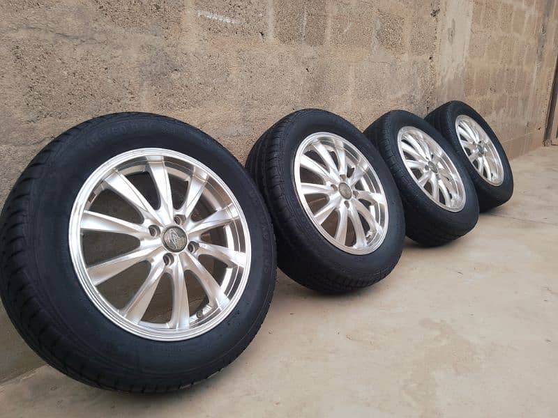 16" Alloy wheels with tyres 195/60/16 4