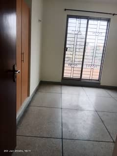 10 Marla lower portion for Rent in PIA Housing society Lahore. 0