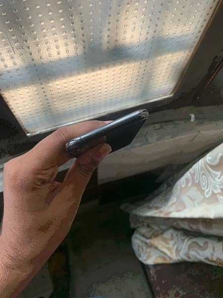 iPhone XS 64gb non pta 3