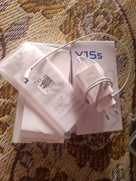 ViVo Y15S lush condition 10 by 10 Complete Box no oper no repair 8