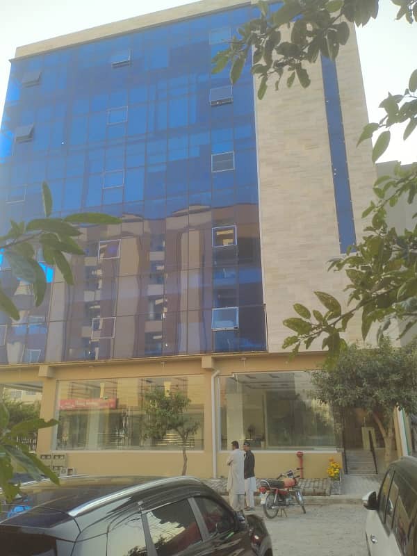 Corporate Office For Sale In Civic Centre 12