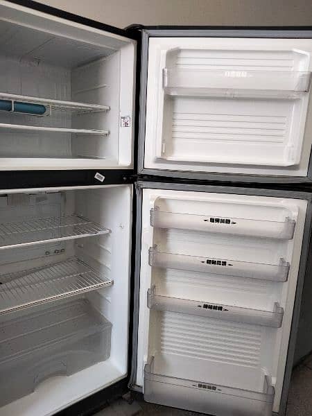 dawlance fridge for sale 0