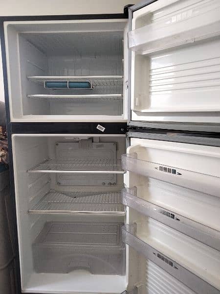 dawlance fridge for sale 1