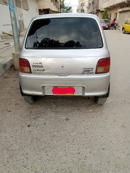 Daihatsu Cuore 2002 3