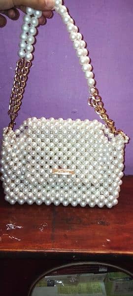 Brand new hand made white pearls bag 3