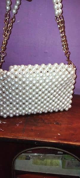 Brand new hand made white pearls bag 4