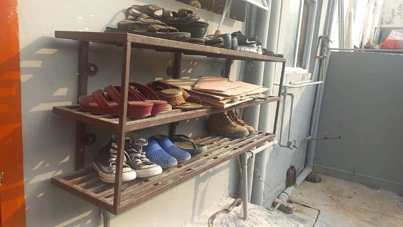 Shoe rack newly made for sale in very good quality and good condition 0