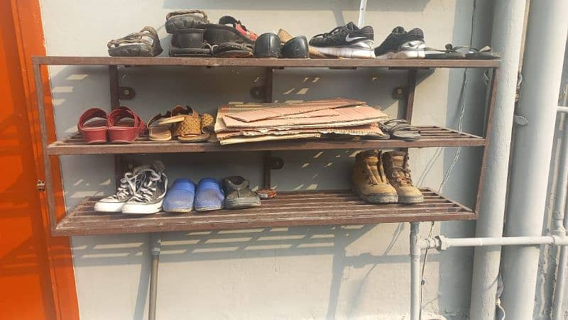 Shoe rack newly made for sale in very good quality and good condition 2