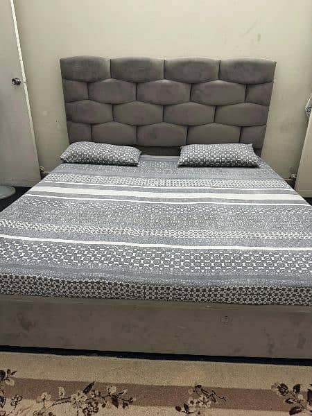King Size Bed Full Set 0