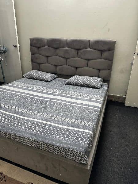 King Size Bed Full Set 1
