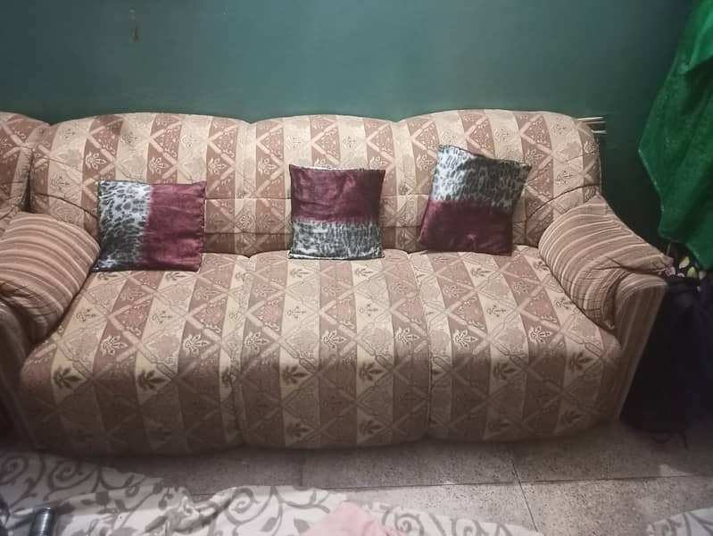 5 Seater Sofa excellent quality with brown cover 2