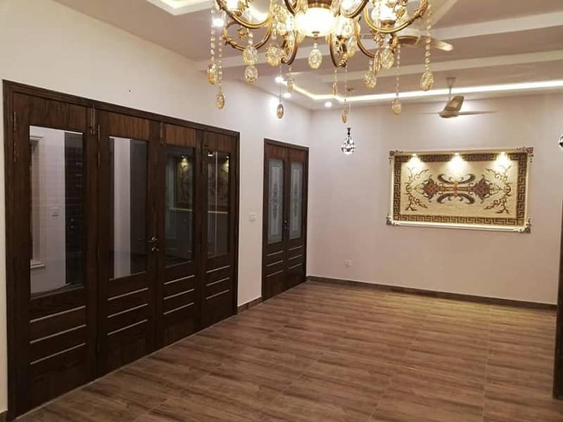 1 Kanal Luxury House For Sale In Gulmohar Block Bahria Town Lahore 1