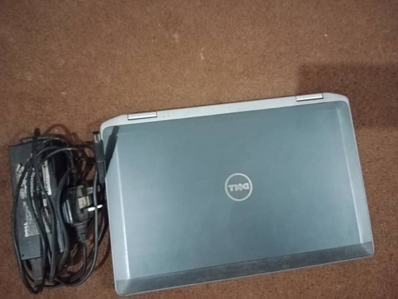 Dell Latitude Smart Laptop Core I-5--2520M CPU 2.5GHz (Intel-R-Core) 10