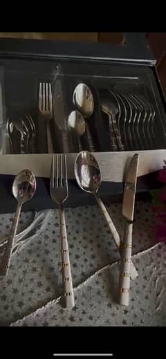 Silver Stainless 24 PCs Premium Steel Cutlery Set