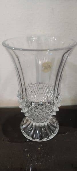 Beautiful and Luxury Crystal Vase 11
