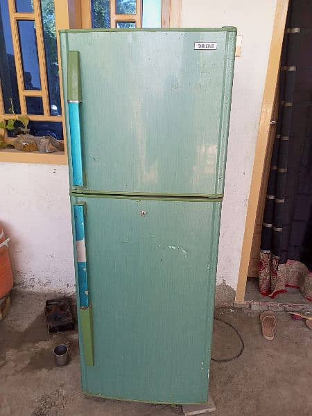 Orient fridge good condition 0