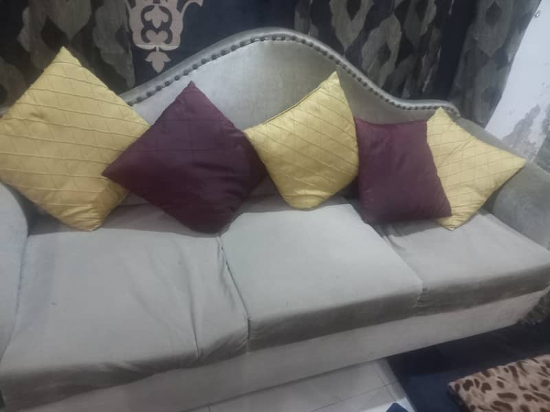 6 seater Sofa 9