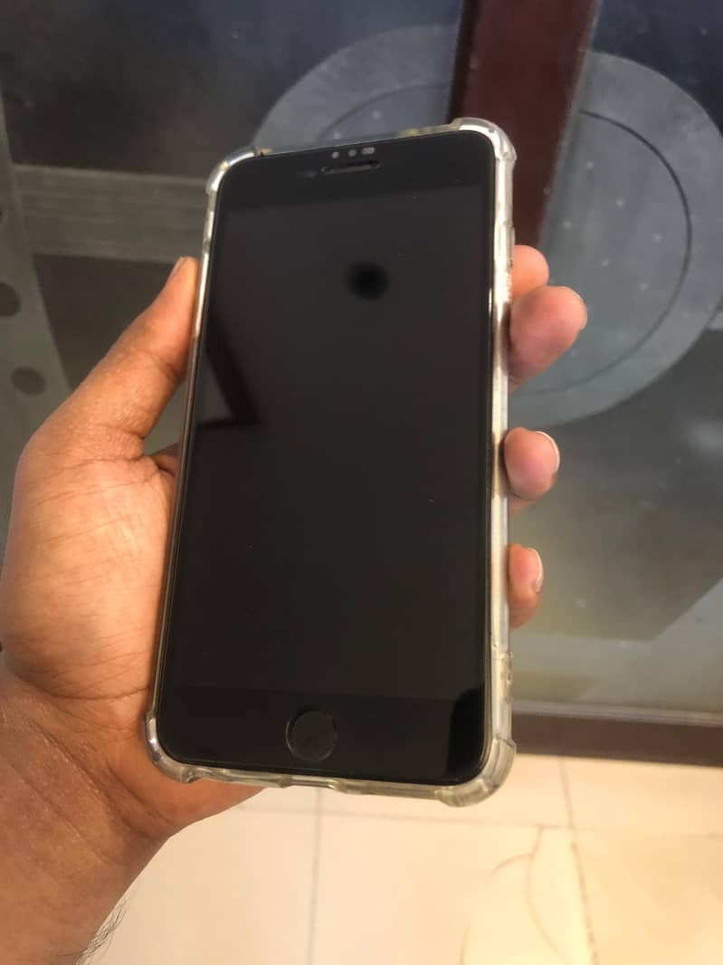 Apple iPhone 6s Plus. 64gb. PTA Approved. 1