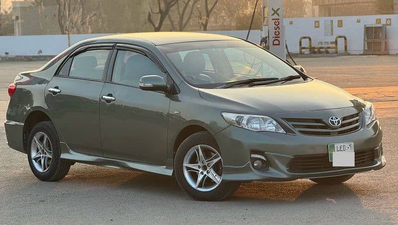 Toyota Corolla GLI 2011 1