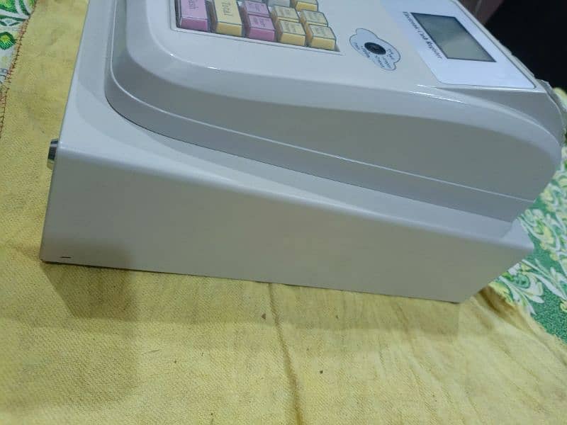 Electronic Cash Register 7