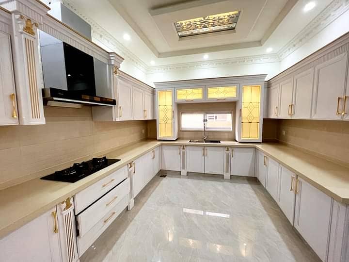 We Offer 1 Kanal Prime Located Luxury Brand New House In Bahria Town Ni Shter 15