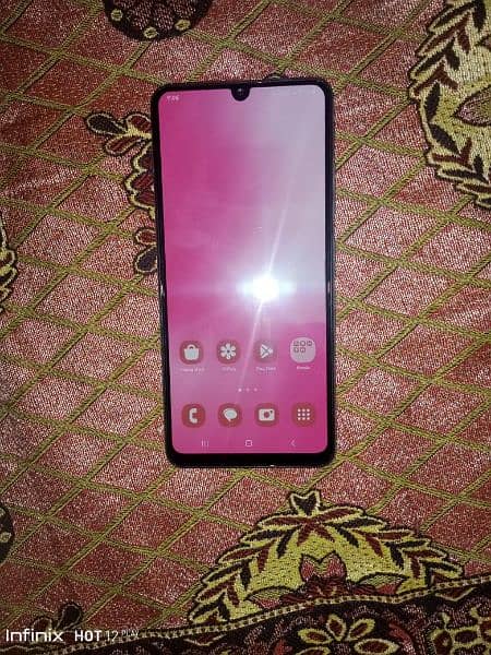 samsung a32 hai belkul ok phone hai argent sale karna 0