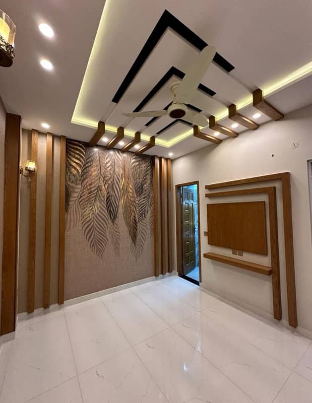 we Offer 5MARLA Luxury Brand New House in Bahria Town Gardenia Block 0