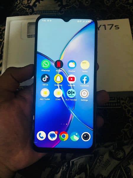 Vivo Y17s Exchange cash Laina hay sath 0