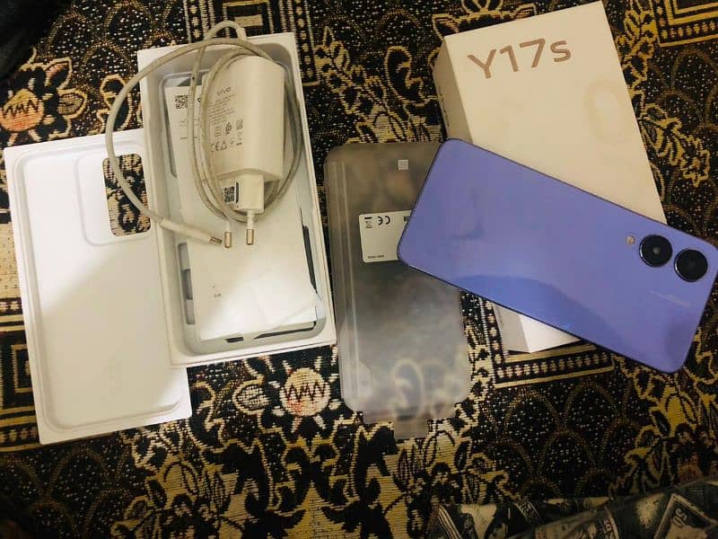 Vivo Y17s Exchange cash Laina hay sath 6