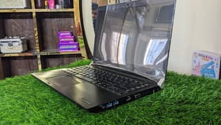 TOSHIBA Portage r-30c i5 6th generation slim branded stock