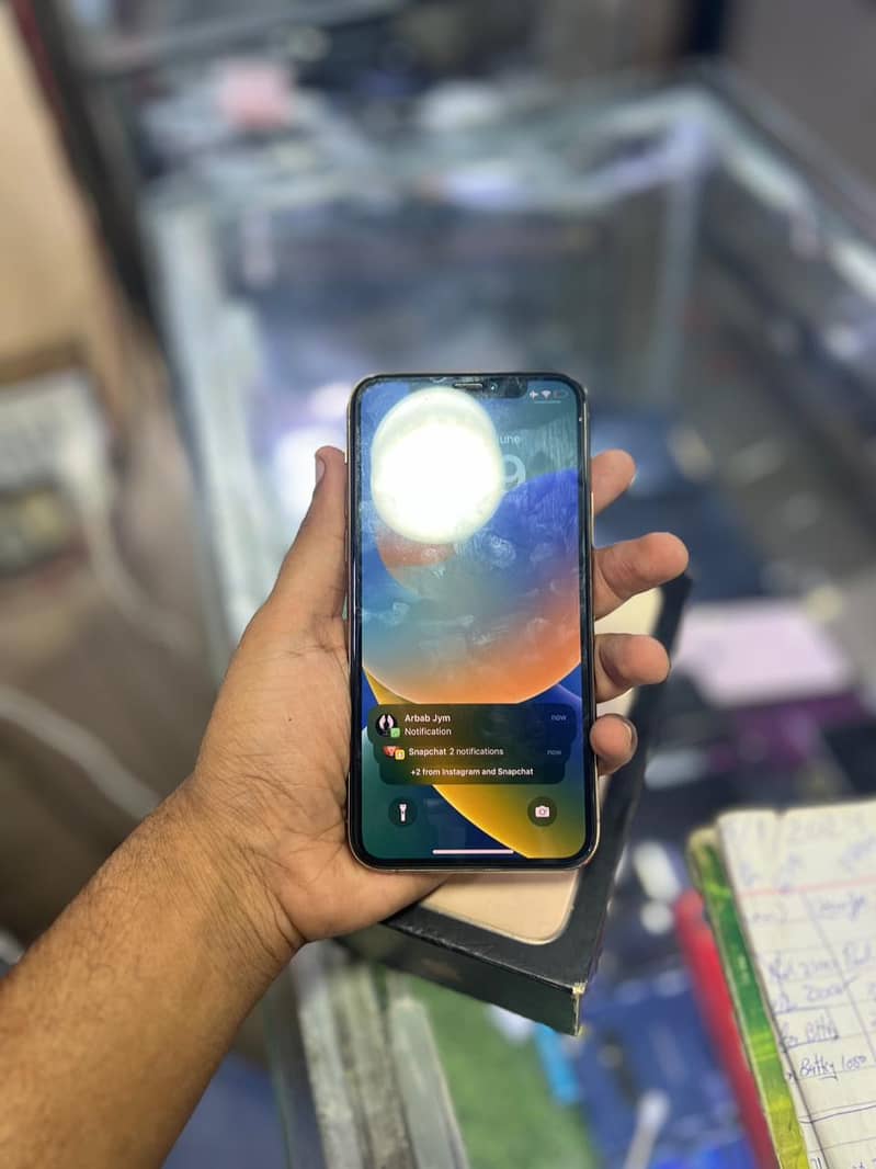 Iphone 11 pro 1