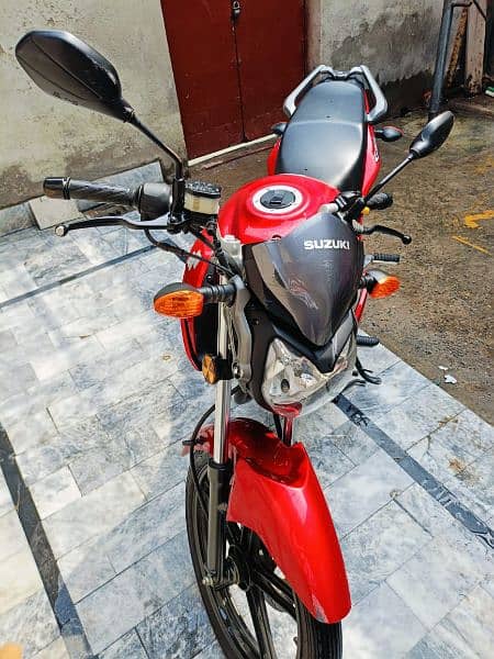 Suzuki 125 5