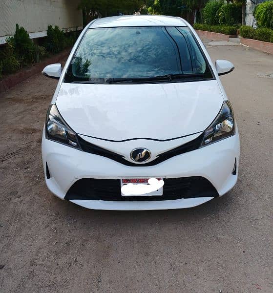 Toyota Vitz 2015 0