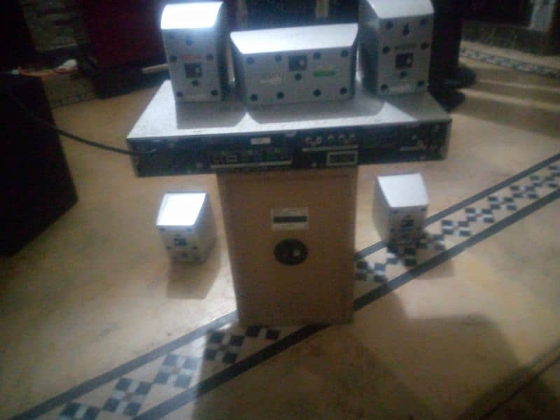 Sony home theater 5.1 ok condition 3