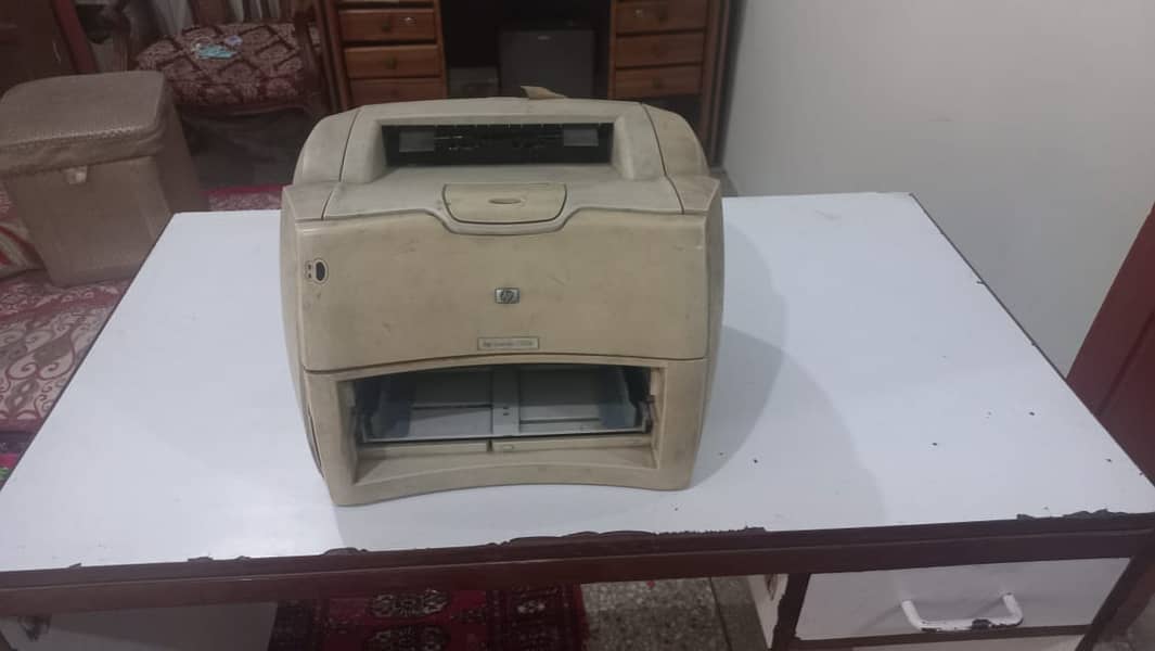 Computer components and other printer projector for sale in working 1