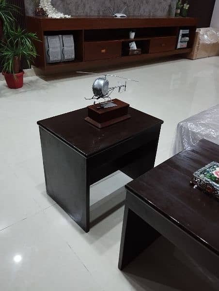 Wooden Center Table with Two Side Tables 5