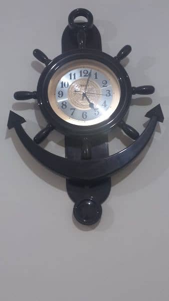 brand new lux pirate design wall clock big size clean condition 0