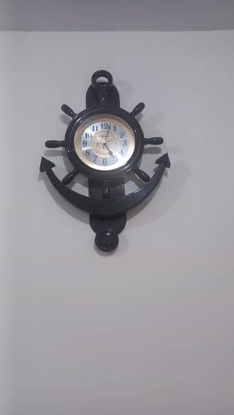 brand new lux pirate design wall clock big size clean condition 1