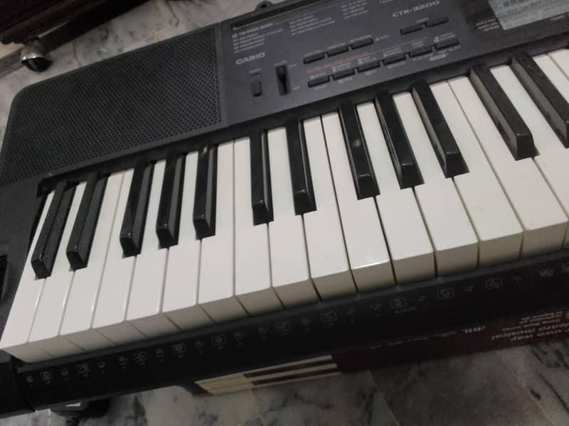 Casio keyboard for sale 3