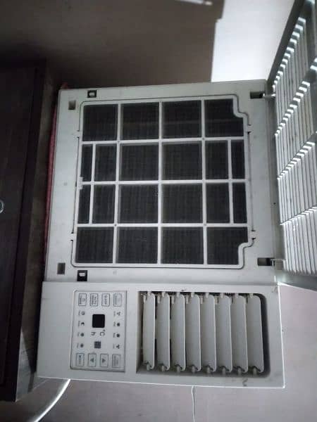 general window AC 0.75 ton for sale  contact 03124096380 1