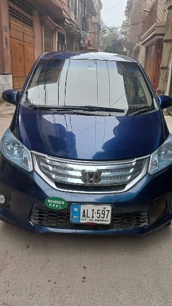 Honda Freed 2012 12