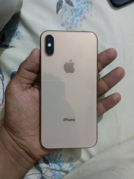 iPhone xs 1