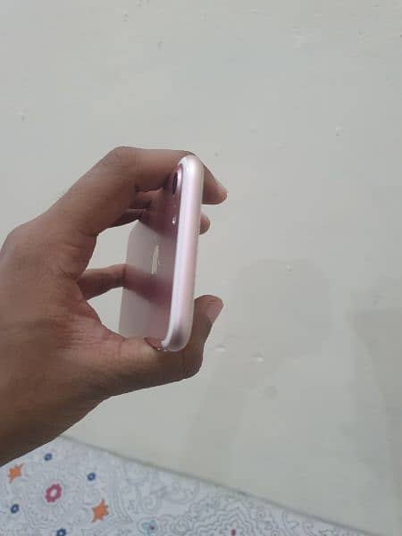 iphone 7 PTA Approved Rose gold 6