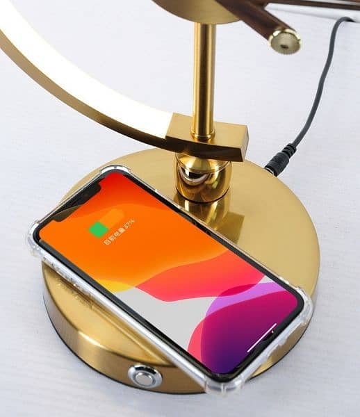 Table lamp clock wireless charger ring light phone holder 7