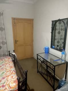 Room Available for rent Only male in G 11/1 Islamabad