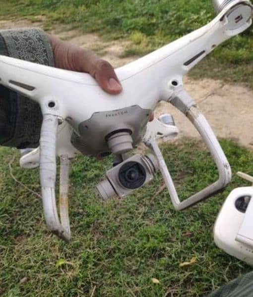 DJI PHANTOM 4 2