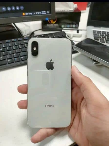 Iphone XS 64 gb PTA Approved, Urgent Sale 1