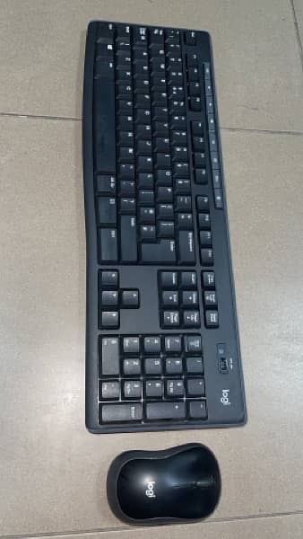 wireless keyboard and mouse original Logitech 2