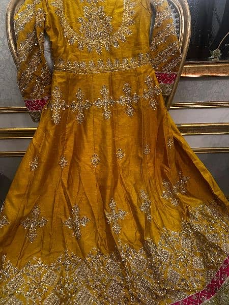 yellow frock & dupatta 0